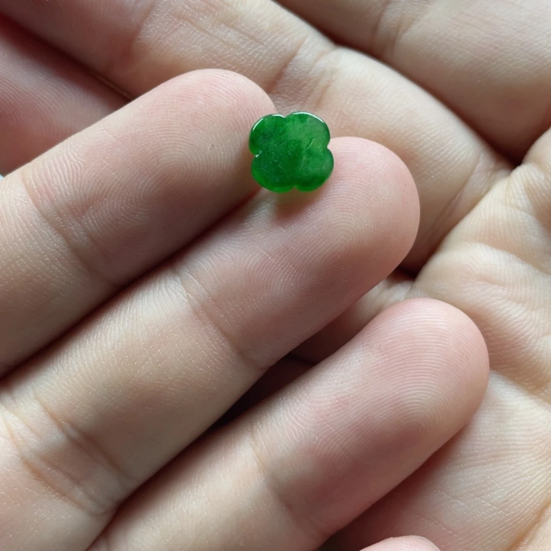 【闪购商品】翡翠颈饰未镶嵌翡翠