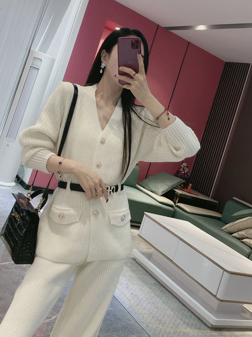 【针织套装】假口袋针织V领扣子上衣+阔腿裤两件套(YDK2)1979