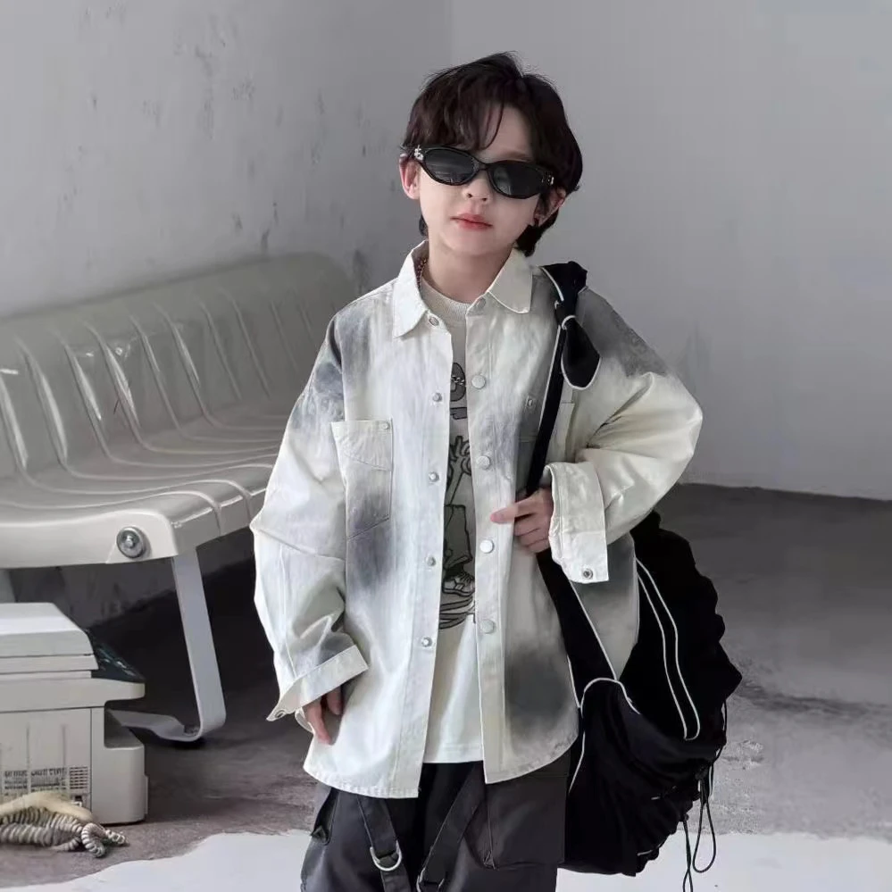 2024春秋新款中大童男童时尚韩版童装字母印花做旧白色衬衫外套潮