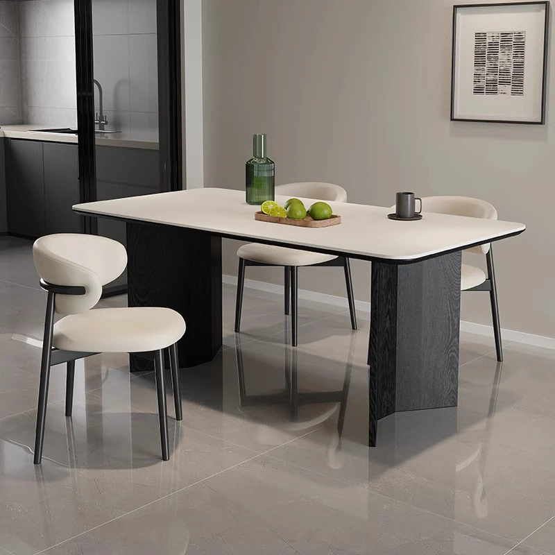 纯黑白岩板餐桌意式儿童可用家用长方形桌子意式实木大小户型餐桌