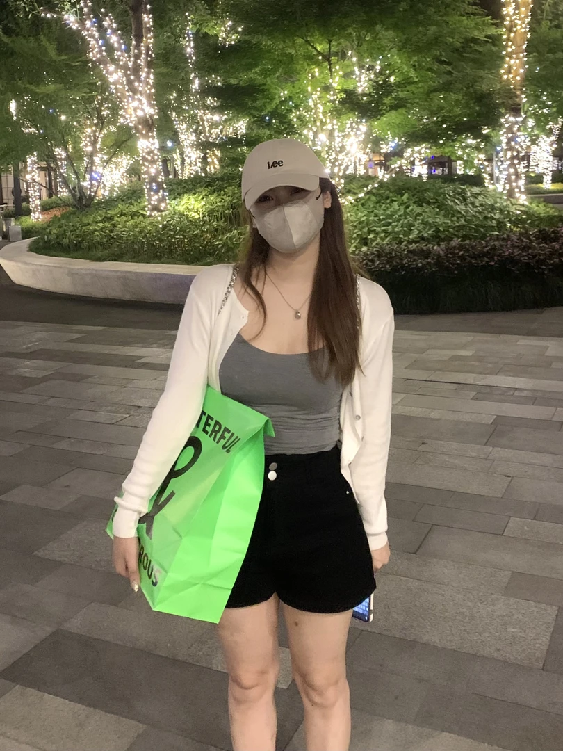 宅宅athome//腿精女团裤！牛仔棉高弹力修身显瘦高腰A字短裤