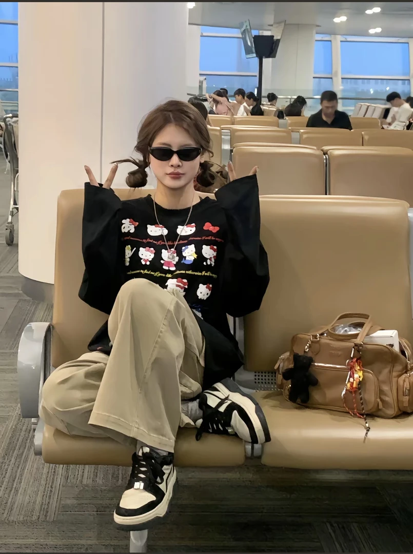 宅宅athome//凯蒂聚会 甜美印花圆领长袖T恤女秋薄款宽松套头上衣