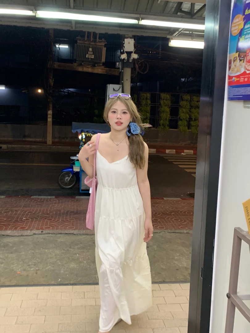 【清清no退换】宅宅athome//恋爱通告～白色度假风显瘦吊带裙