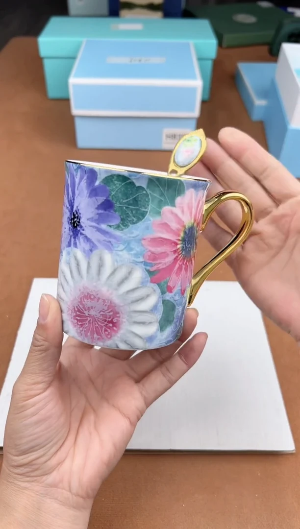 【闪购商品】瓷瓷片111111