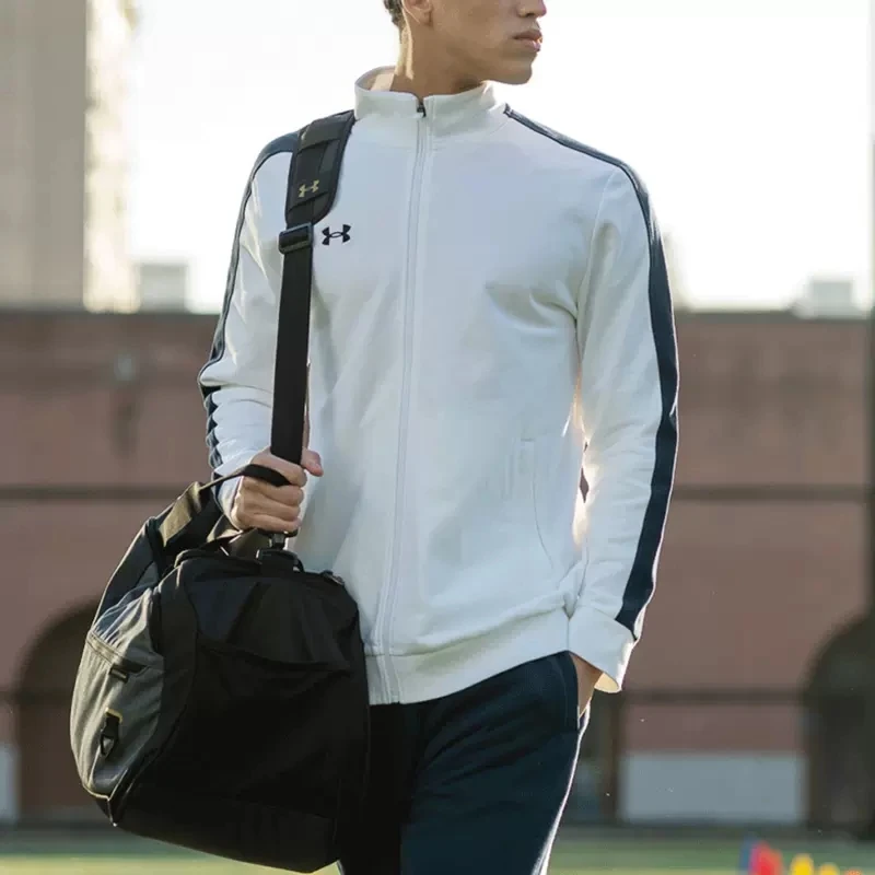 UA安德玛软壳男装休闲运动服防风立领夹克外套21500440-001-100