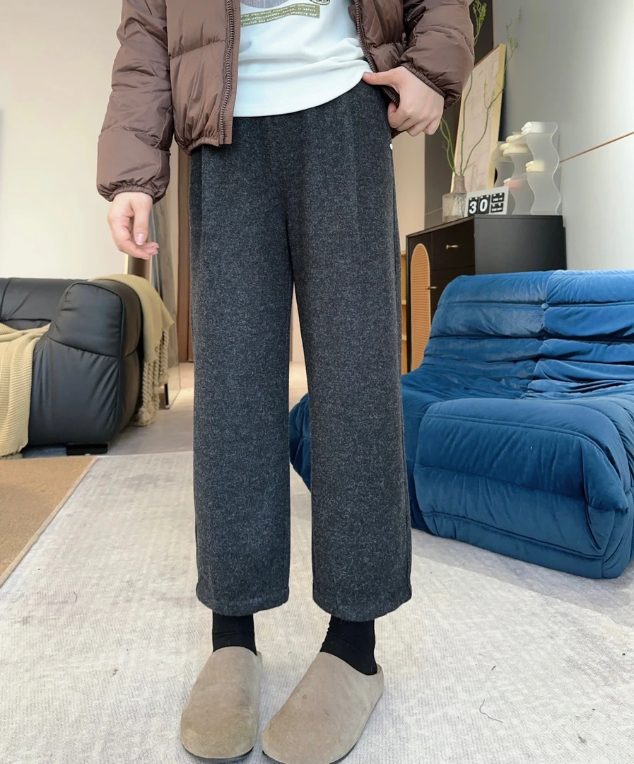 【欧加粒粒】秋冬季新款韩版显瘦时尚松紧腰小圆标奶奶裤  F6823