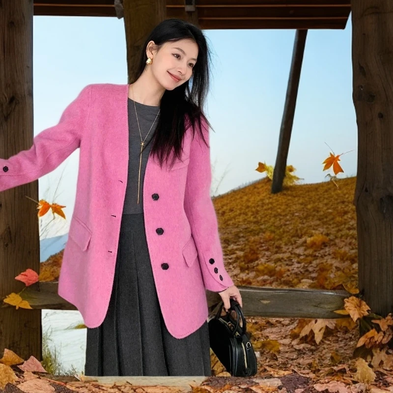 大刘刘2025高级气质毛衣外套时尚百搭连衣裙