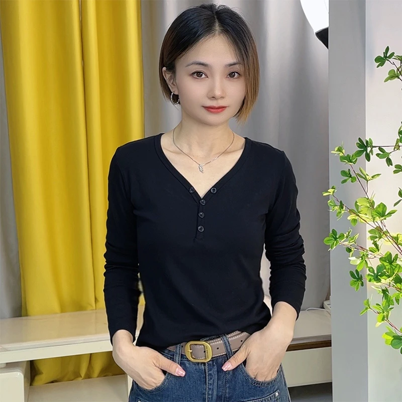 长袖t恤女2025年秋季新款修身纽扣百搭v领气质上衣体恤通勤打底衫