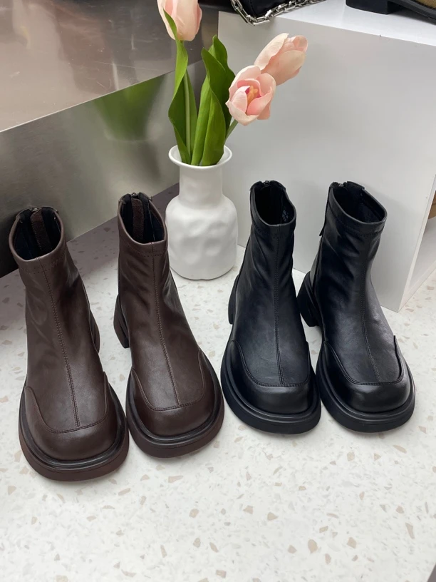 2024秋季新款英伦风厚底真皮瘦瘦靴韩系663-9马丁靴