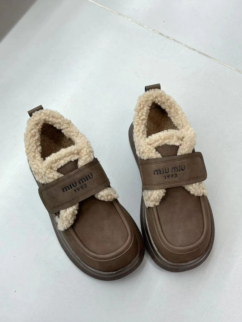 2066/3-116女士魔术贴乐福鞋