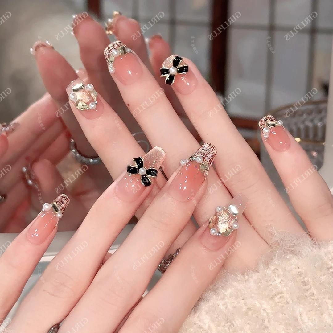 sy『温婉小香风』2024冬日新款纯手工穿戴甲粉金色猫眼法式美甲