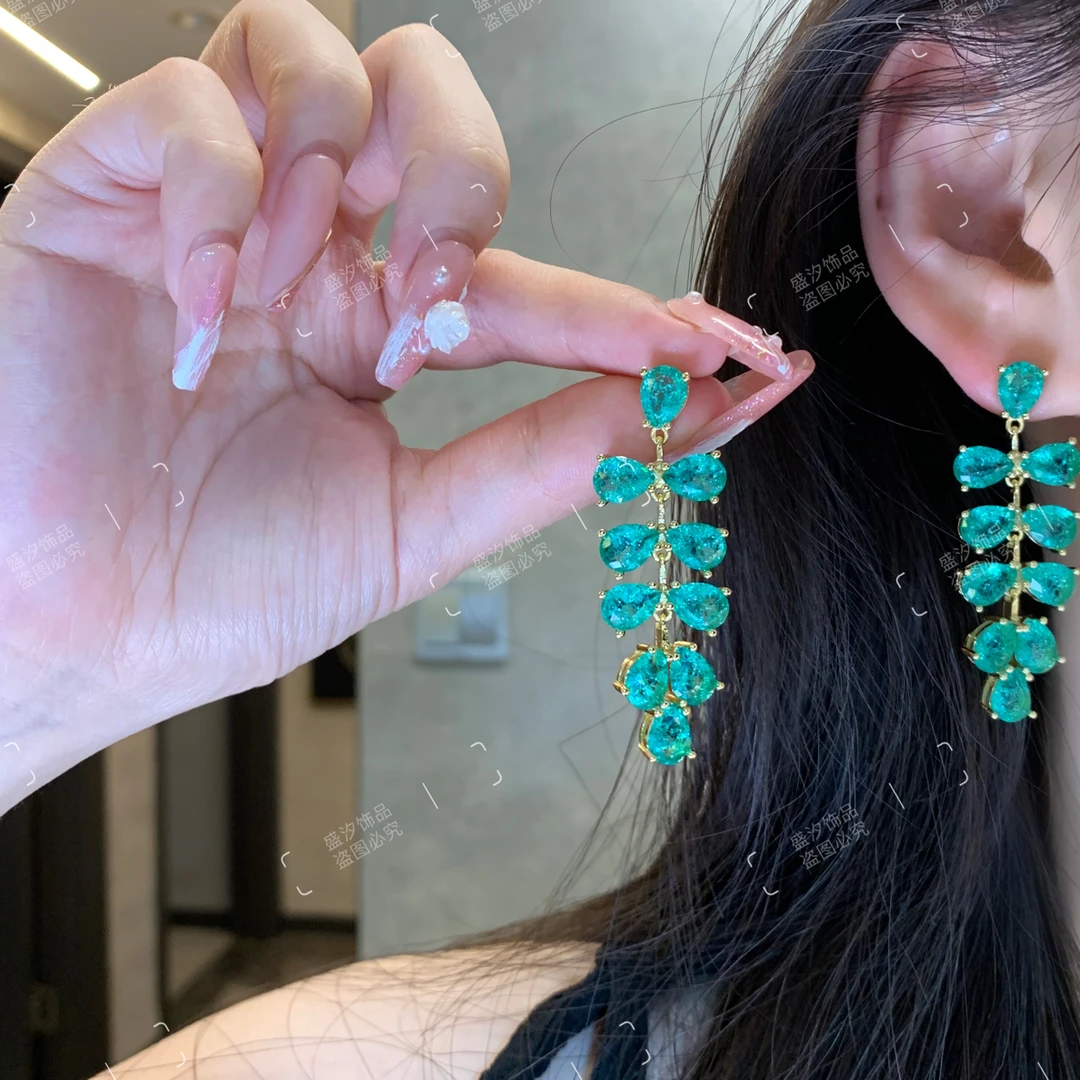 铜合金耳饰 「绿卿」绿色耳钉女设计感小众高级感长款流苏耳环