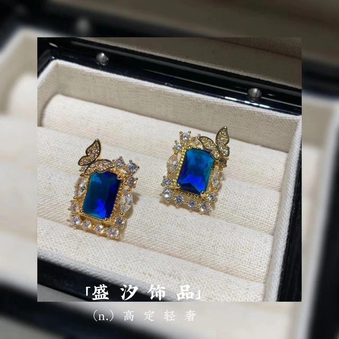 铜合金耳饰 「B38」不对称蝴蝶耳钉宫廷款精致百搭耳环