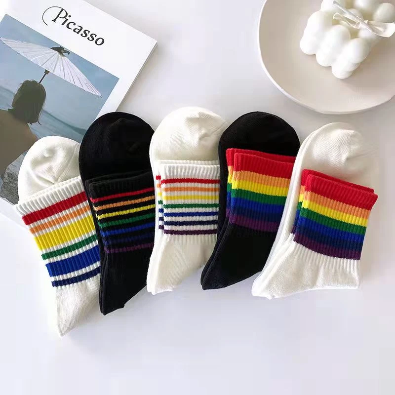 韩版春秋新款中筒袜子女个性彩虹条潮简约彩色棉运动防臭夏款棉袜