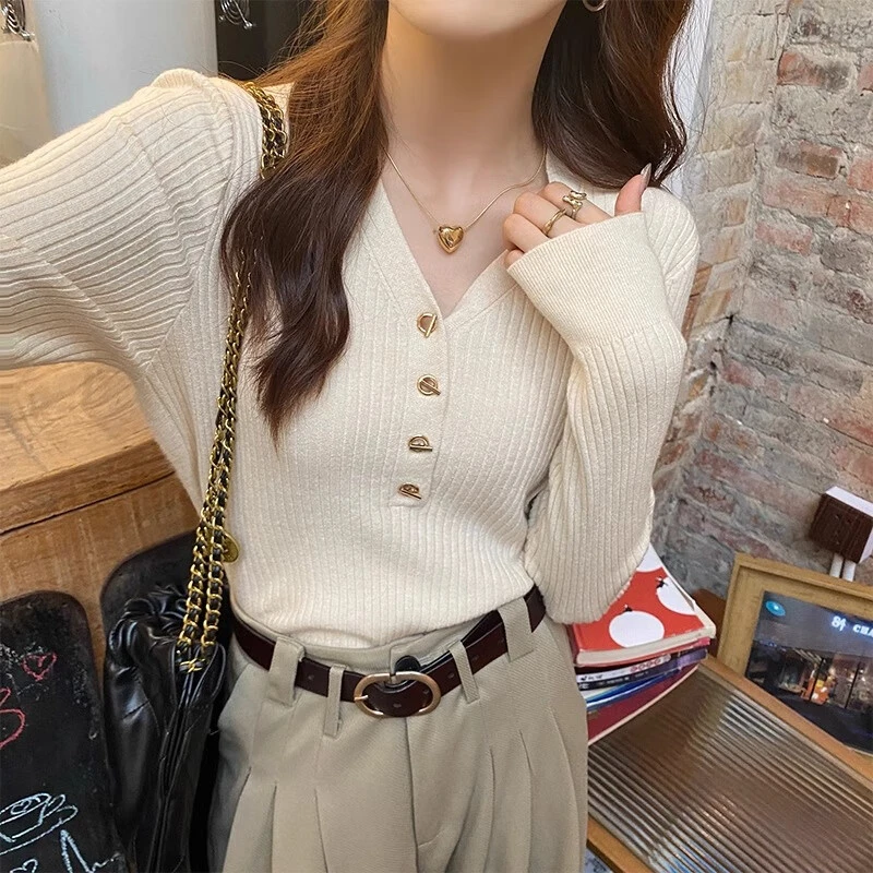 风衣内搭打底衫女2025新款小香风v领针织衫白色春秋毛衣长袖上衣