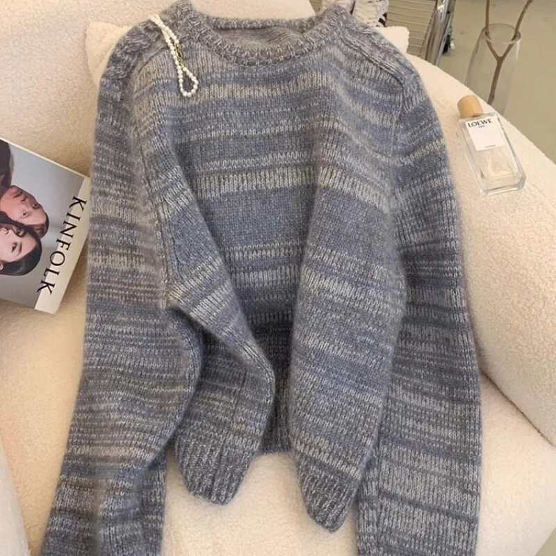 今年流行高级感漂亮毛衣女春秋季超好看花灰色圆领针织衫内搭上衣