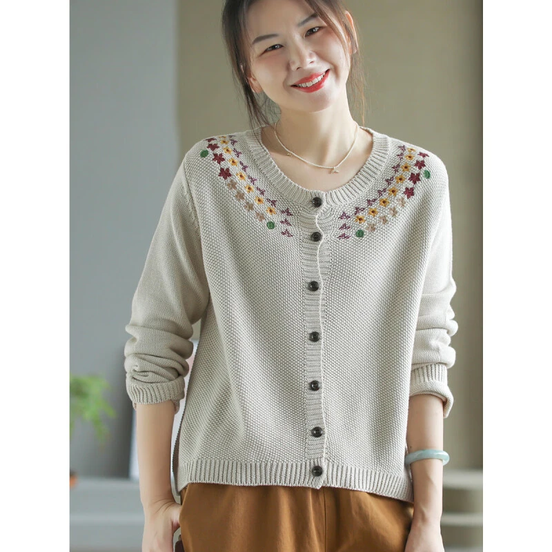 早秋复古绣花针织开衫女单排扣圆领长袖毛衣纯色休闲上衣