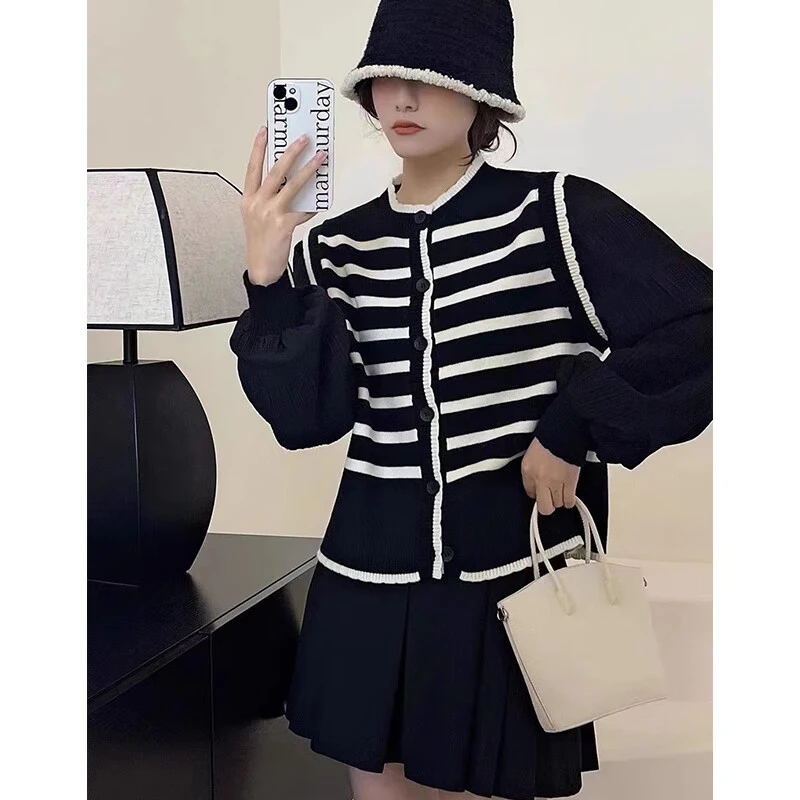 黑白条纹毛衣韩系休闲拼接假两件褶皱泡泡袖2025年春款针织外套女