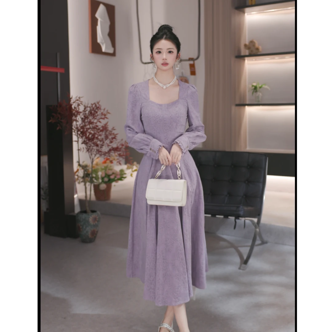 WBR晓西-秋季新款气质法式长袖显瘦连衣裙-B8132K