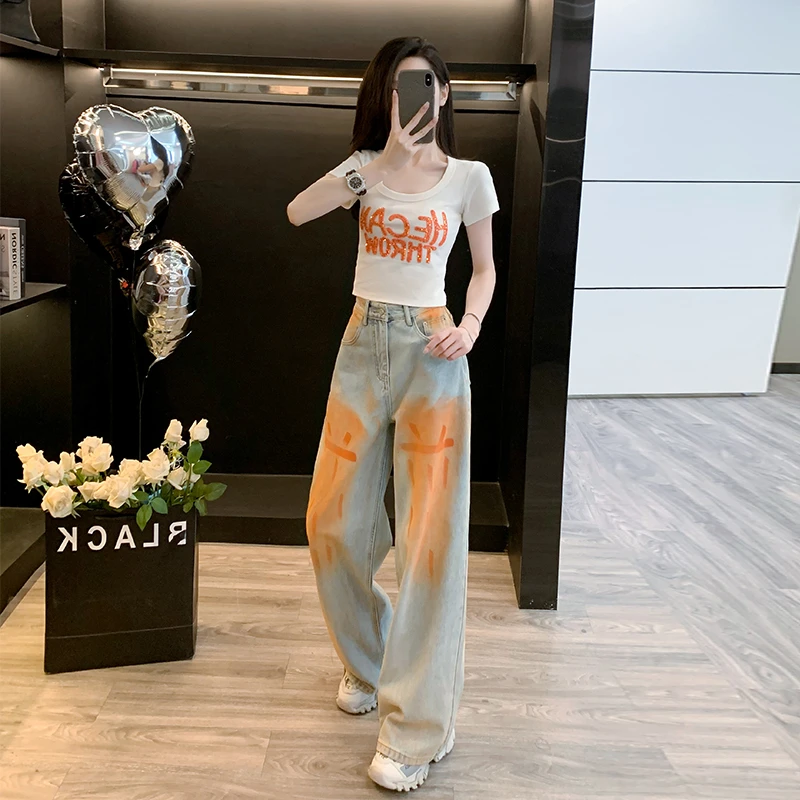 美式高级感休闲运动套装女夏新款显瘦白色短袖T恤高腰牛仔裤两件