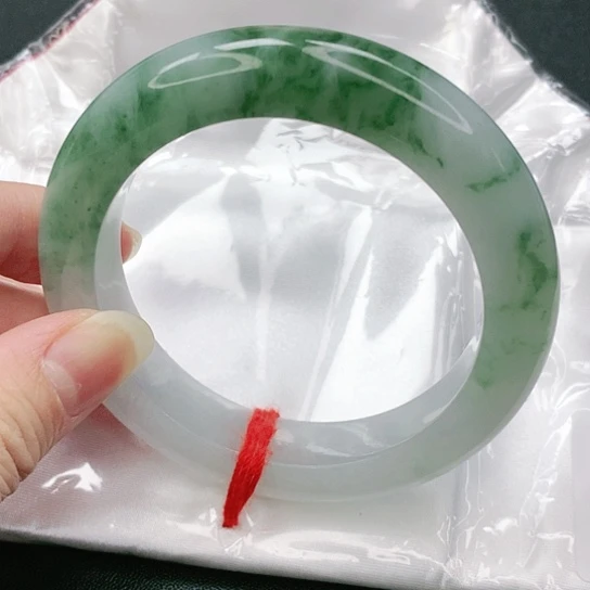 翡翠手镯未镶嵌缅甸天然A货翡翠