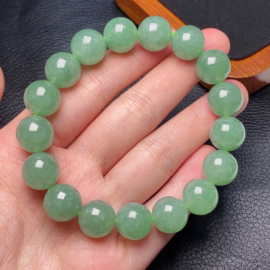 缅甸翡翠a货冰润大卡冰果绿圆珠手链卡12.5mm