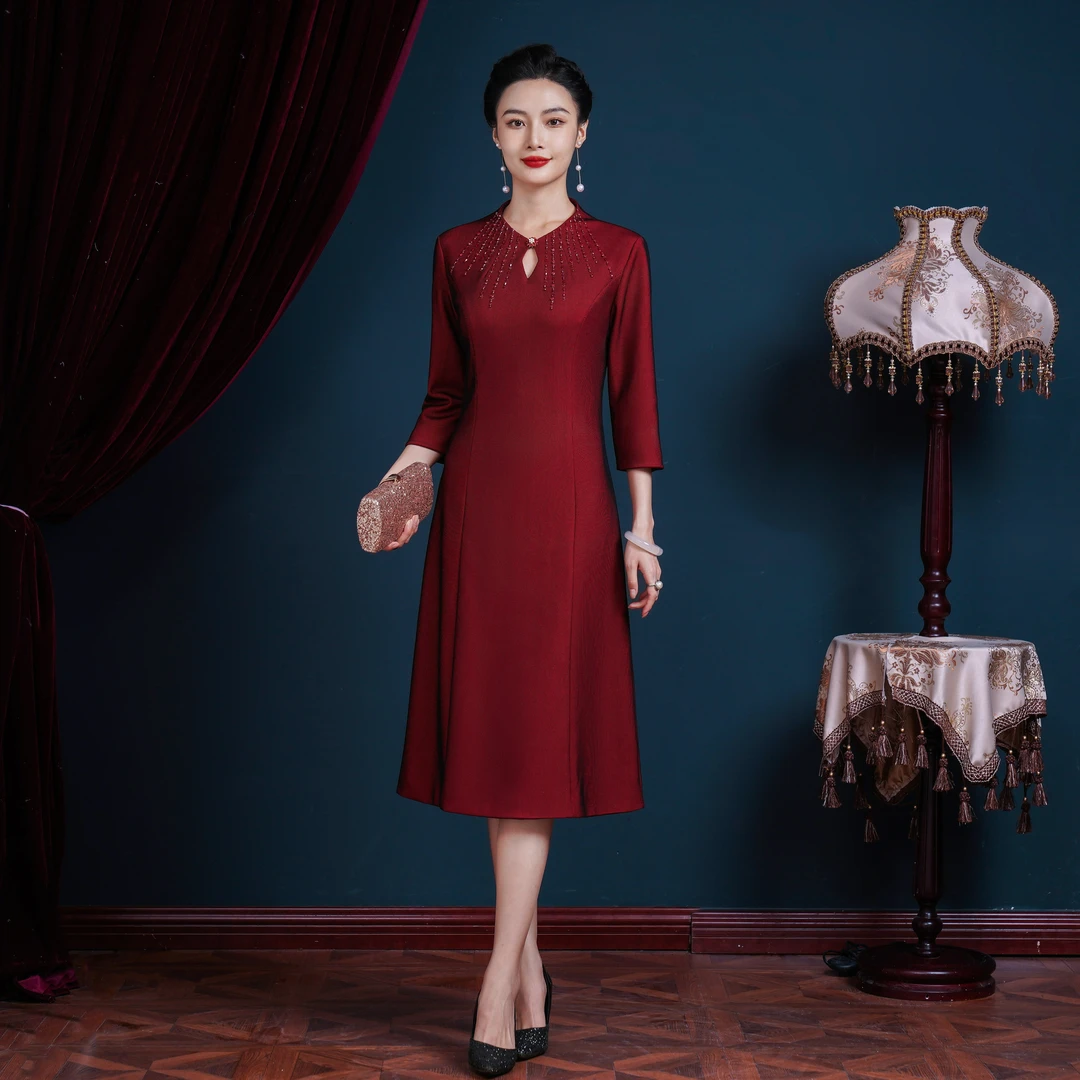 5382 高贵妈妈装遮肚子喜婆婆婚宴装婚礼妈妈婚宴礼服显瘦秋冬款