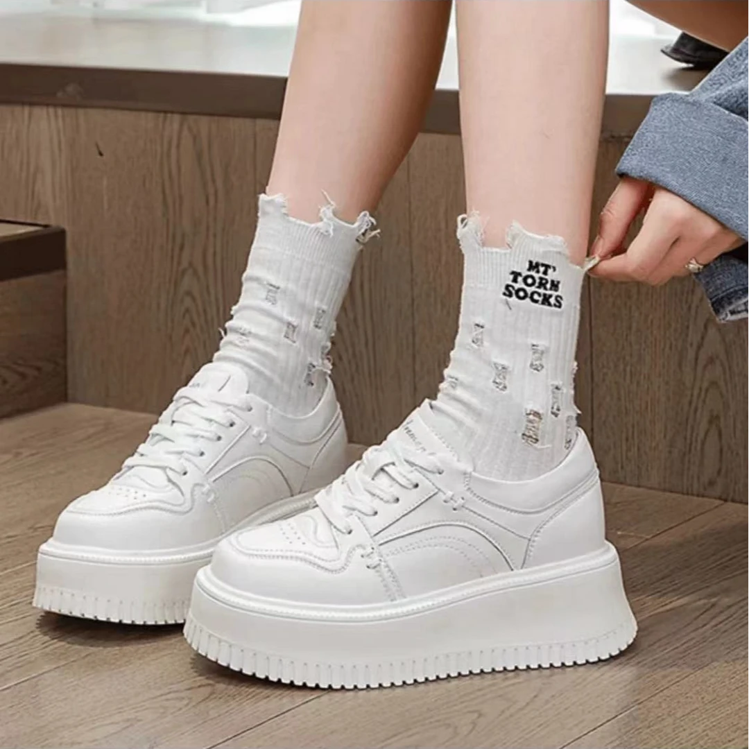 6885秋季网红真皮女鞋百搭厚底增高小白鞋