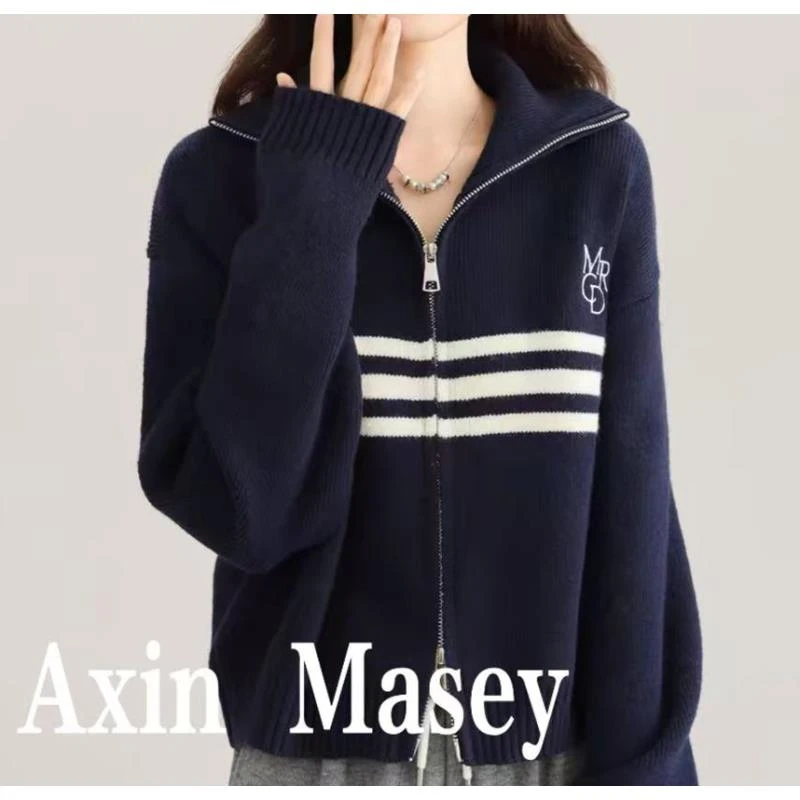 阿欣家~藏青刺绣 撞色条纹长袖针织双拉链毛衣Z00730