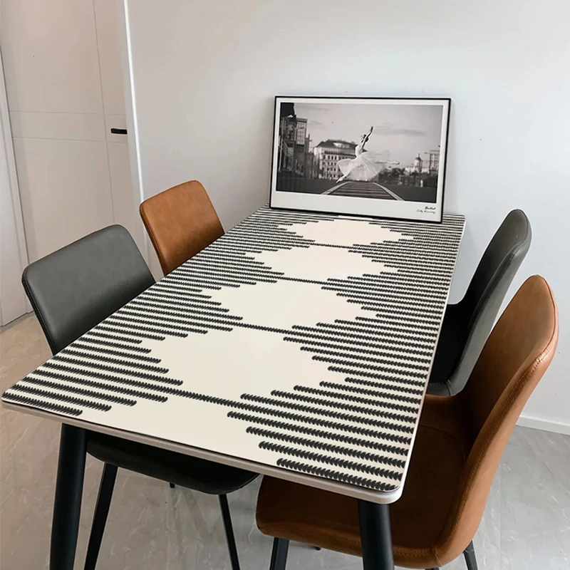 北欧风餐桌垫免洗防油防水防烫桌布茶几布垫子轻奢氛围感条纹台布