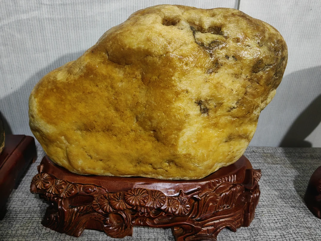 平安石《金牛送福》