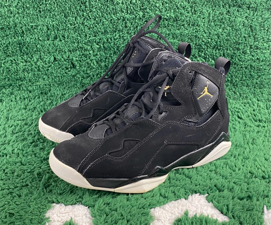 42.5码 AJ7 黑金 公价2699 篮球鞋编号C423