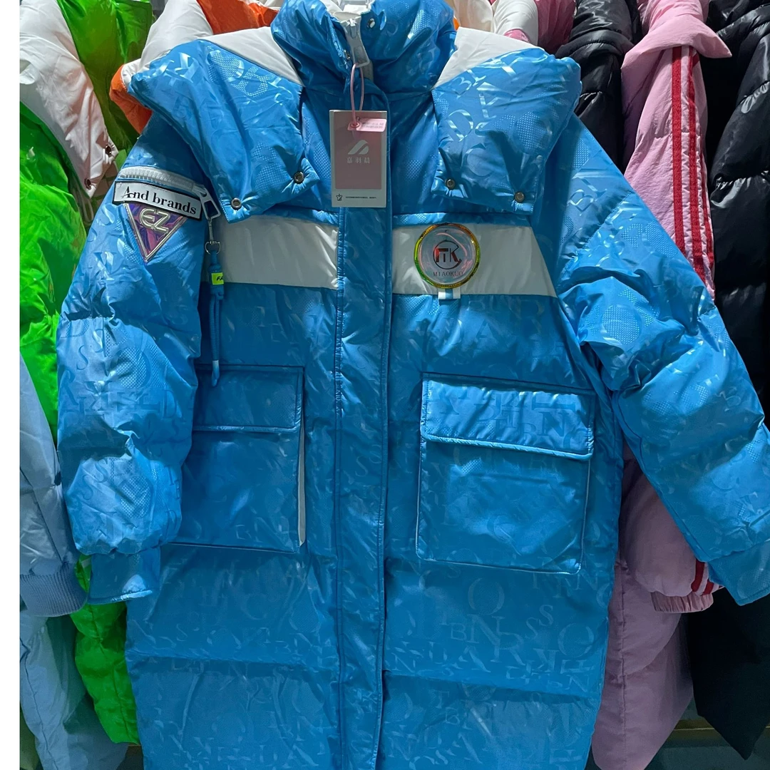 0006天蓝色冬季加厚中长款鹅绒服运动保暖