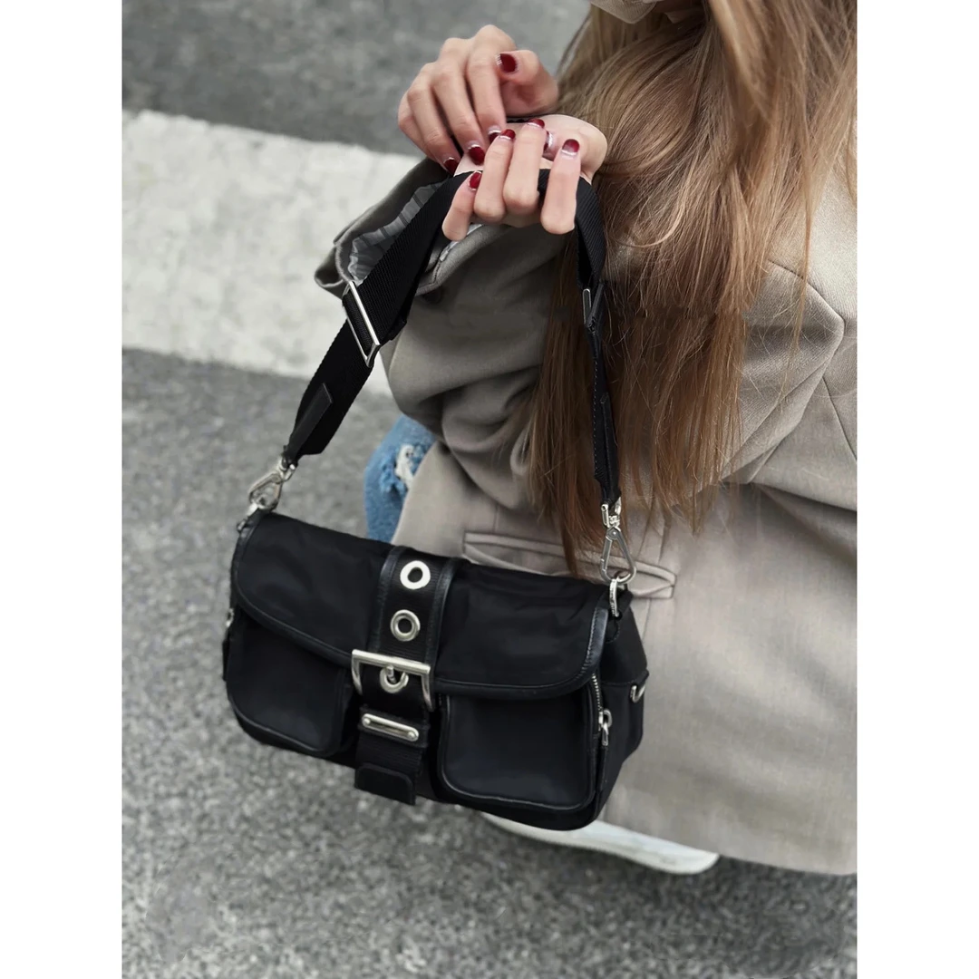 95新 Prada/普拉达 尼龙拼皮双口袋机车Punk单肩包