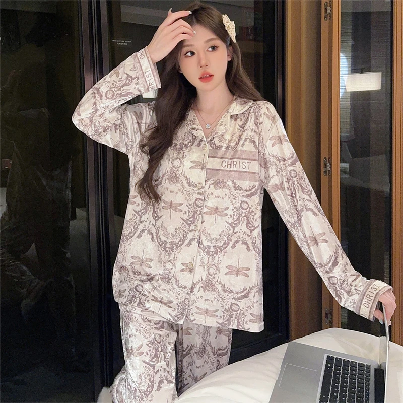 高定【紫蝶飘舞】24款雪花绒舒适宽松甜美长袖印花时尚家居服两件套