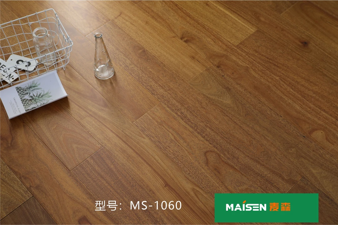 【张厂长】南美白酸枝实木地板平扣款 规格： 910*125*18mm