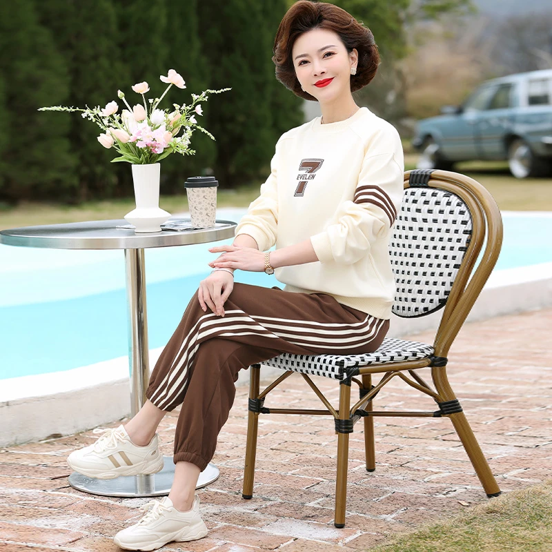 中老年妈妈春装卫衣卫裤时尚休闲运动服女2025新款中年人两件套装
