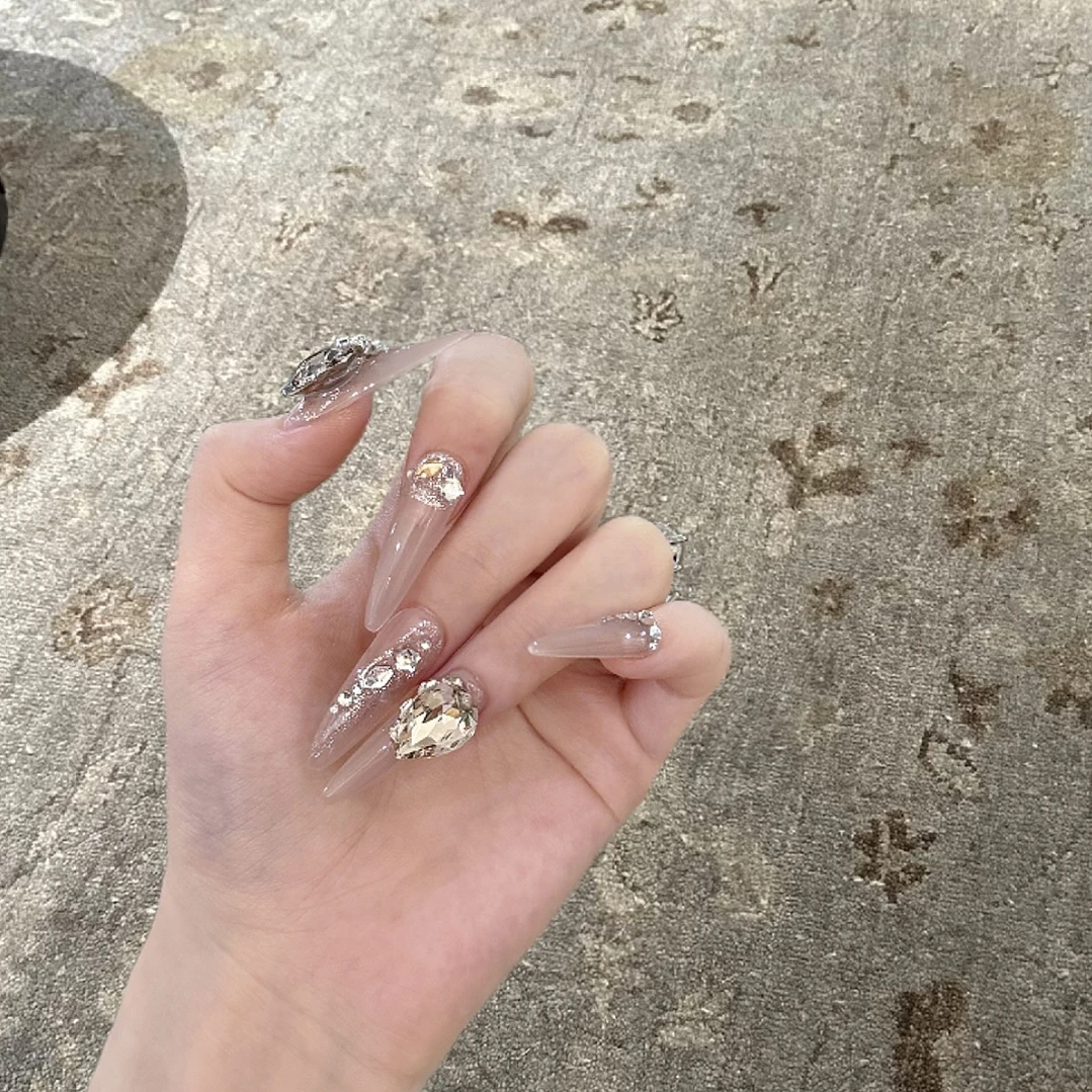 （长岛冰茶）纯手工美拉德色系纯欲设计款爆闪钻可拆卸穿戴甲甲片