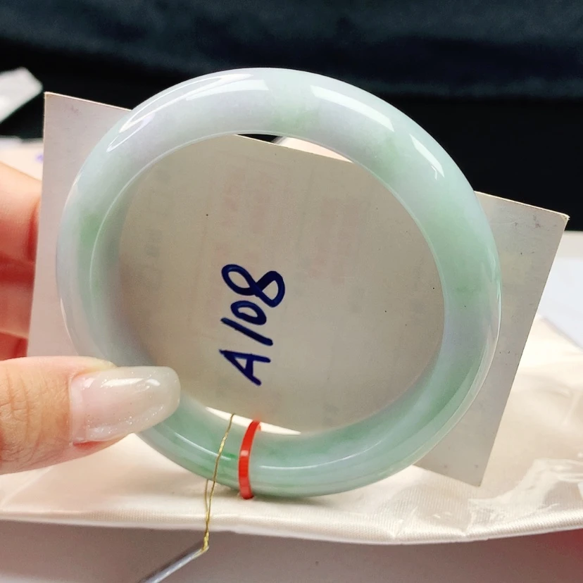 【闪购商品】翡翠手镯未镶嵌执****s 正圈58+