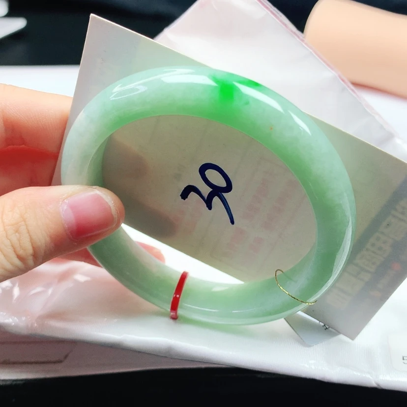 【闪购商品】翡翠手镯未镶嵌天然缅甸a货手镯55+