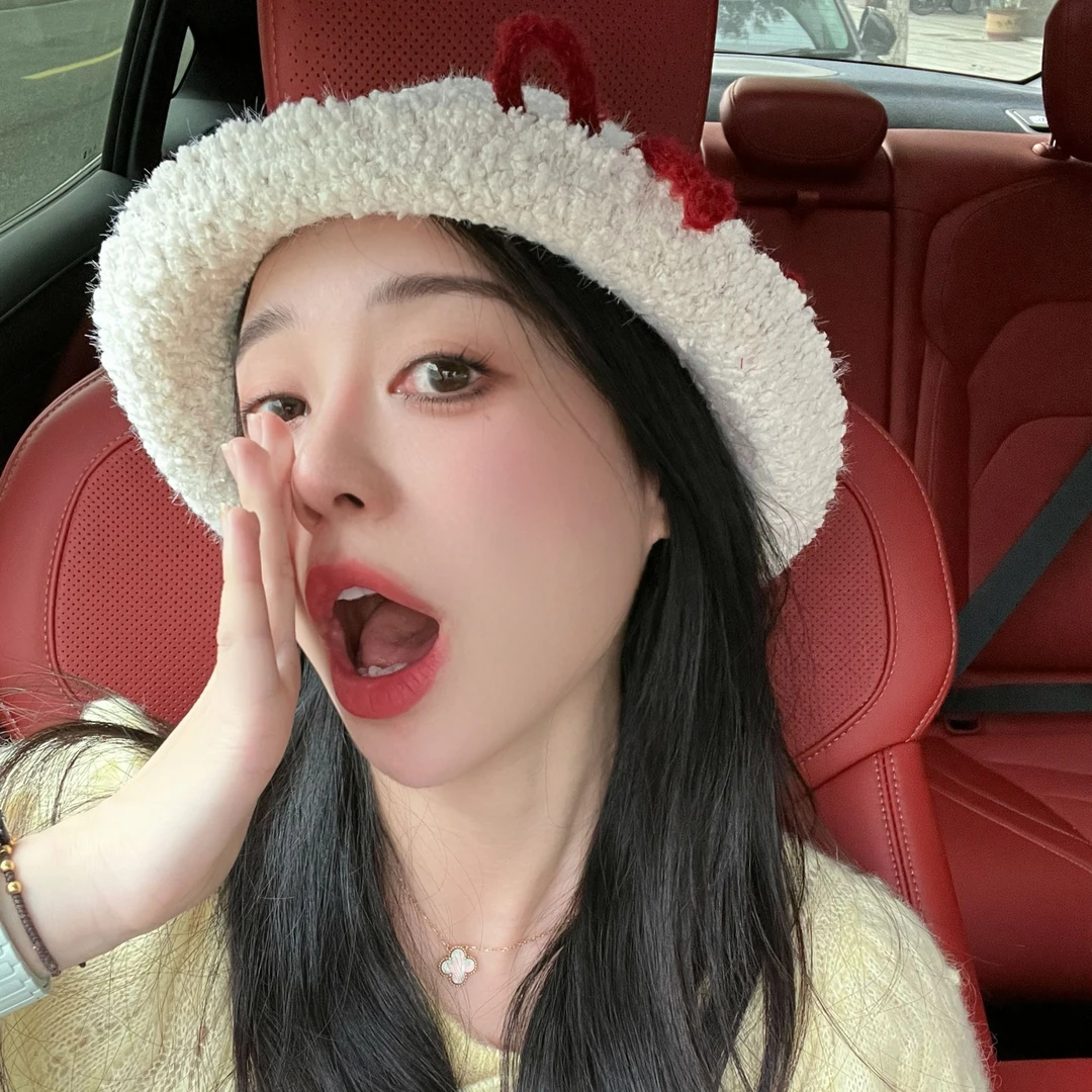 秋冬新款盆帽毛绒蝴蝶结小圆礼帽保暖时尚卷边洋气可折叠渔夫帽