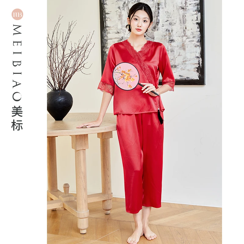 1美标100%桑蚕丝宽松时尚国风结婚姐妹闺蜜装三色女士套装 100028