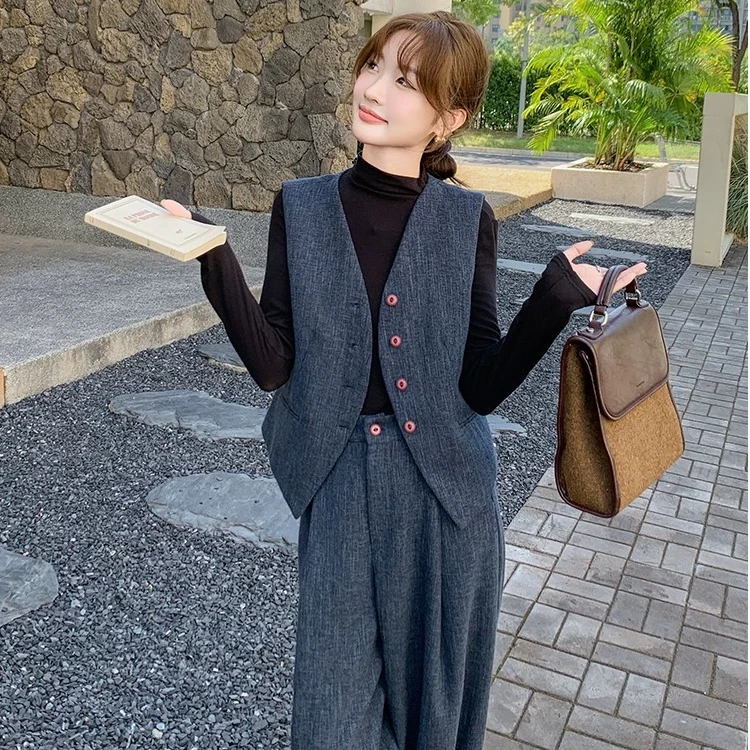 2024高级感马甲套装女初秋季2024新款韩系气质通勤阔腿裤套装