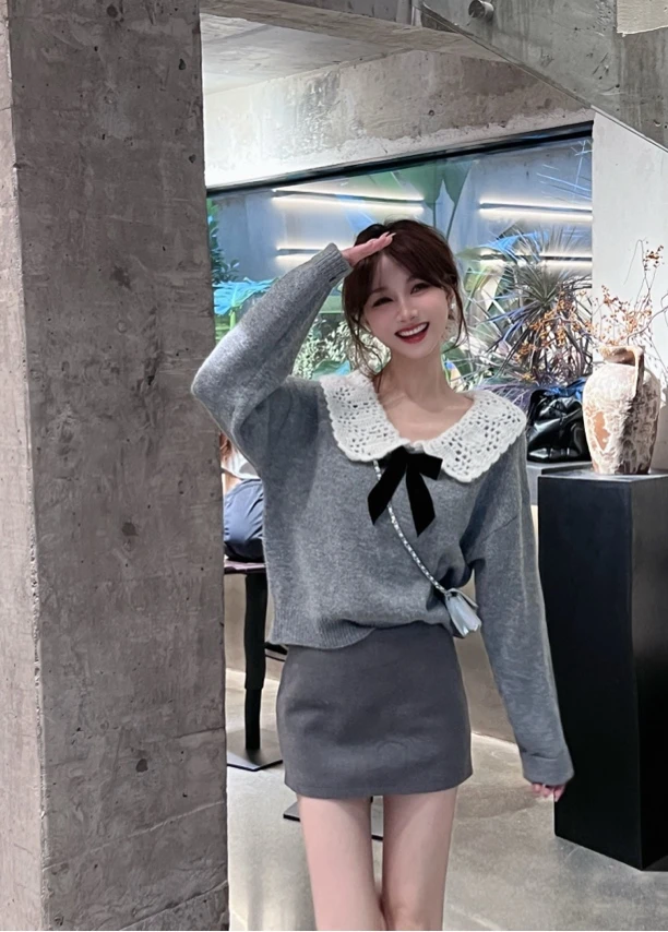 《松雾玫瑰》手钩花娃娃领减龄针织毛衣 （衣长57）