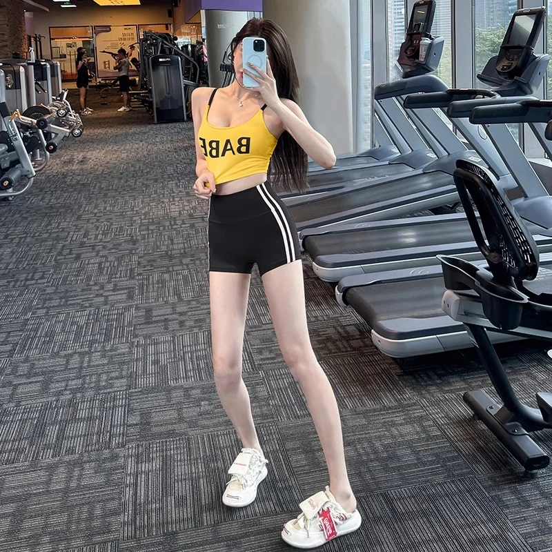 岚纹无尴尬线运动短裤女蜜桃提臀健身短裤夏季弹力跑步瑜伽三分裤