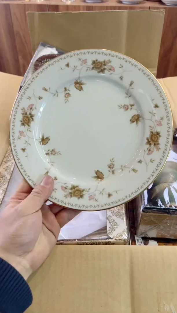 【闪购商品】瓷摆件n5