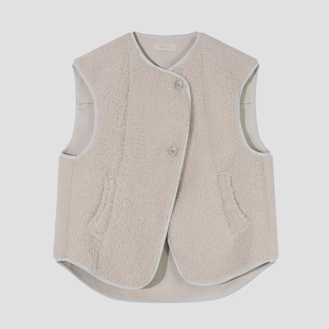 GRIDA 小可爱暖冬毛绒纽扣马甲