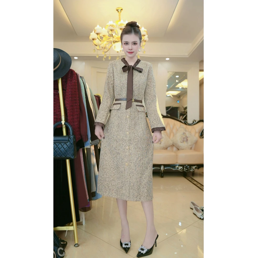 梦想服饰法式小香风连衣裙秋冬季气质收腰显瘦裙子8066