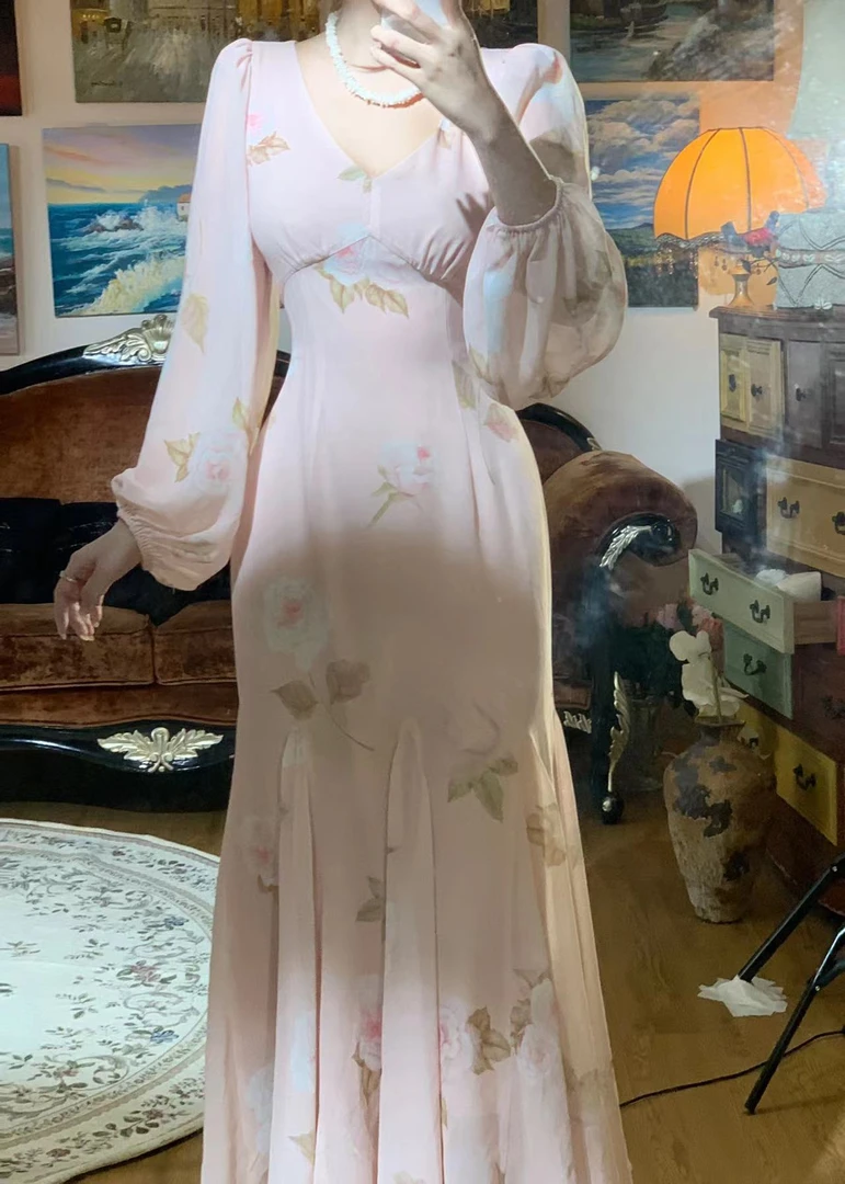 《柔雾桃》2024春夏新款法式粉色大碎花连衣裙长裙J32