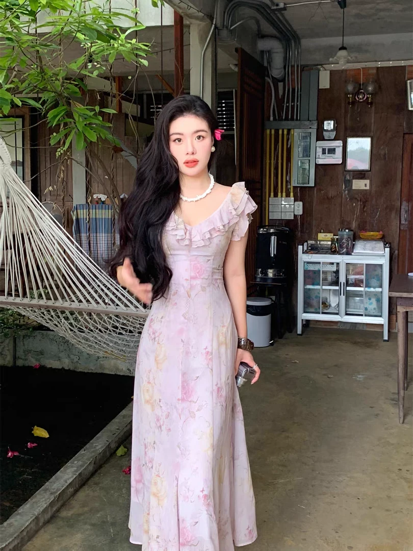 贾大猫2《松杜紫酒》2024夏季新款高贵法式碎花紫色系修身掐腰